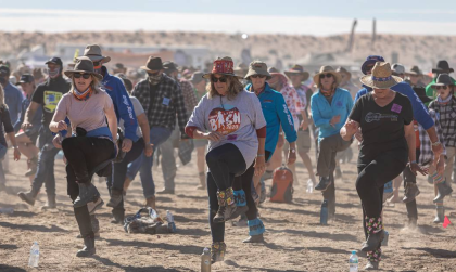 Điệu nhảy Nutbush của Úc: Biểu tượng văn hóa và niềm vui cộng đồng<br><br>